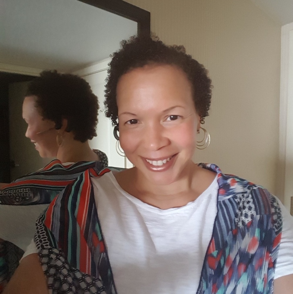 Meet your Posher, Monica